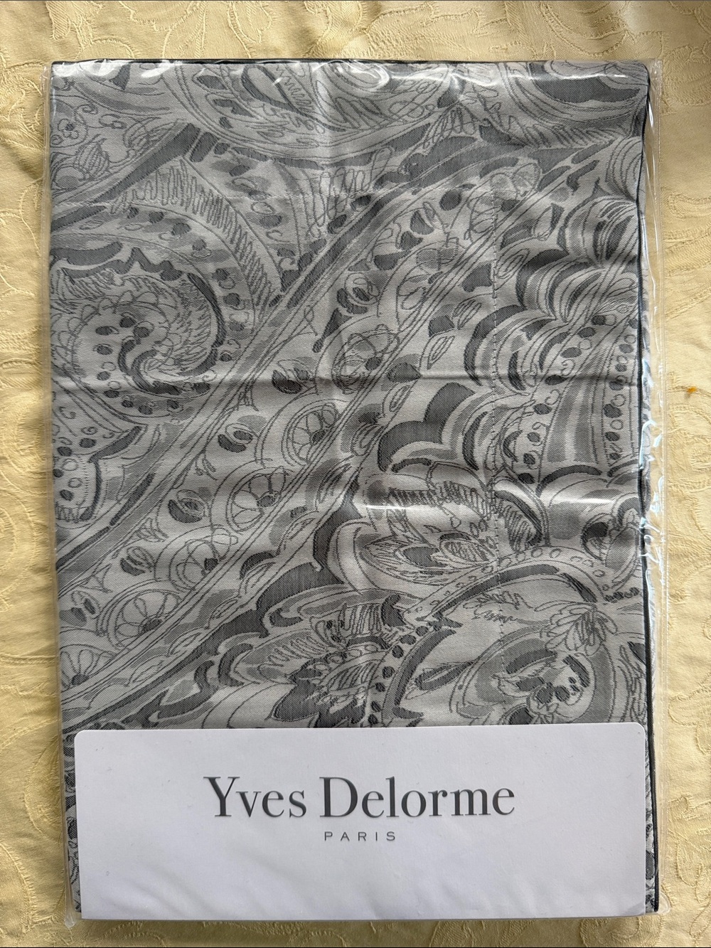 Yves Delorme Foulard Boudoir Pillowcase 
NWT